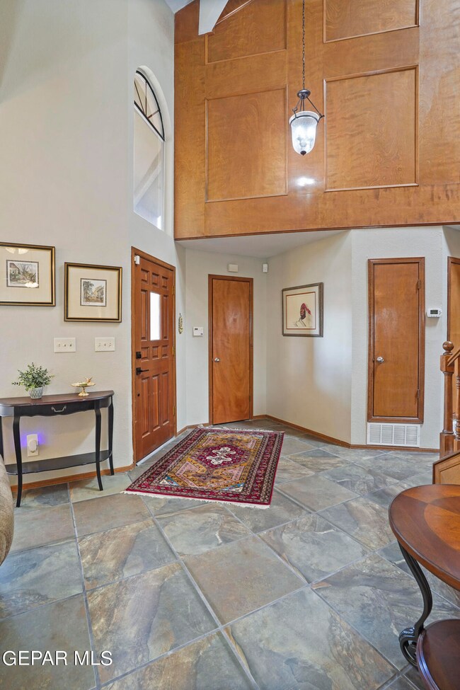 5912 Via Robles Ln, El Paso, TX 79912 - photo 6