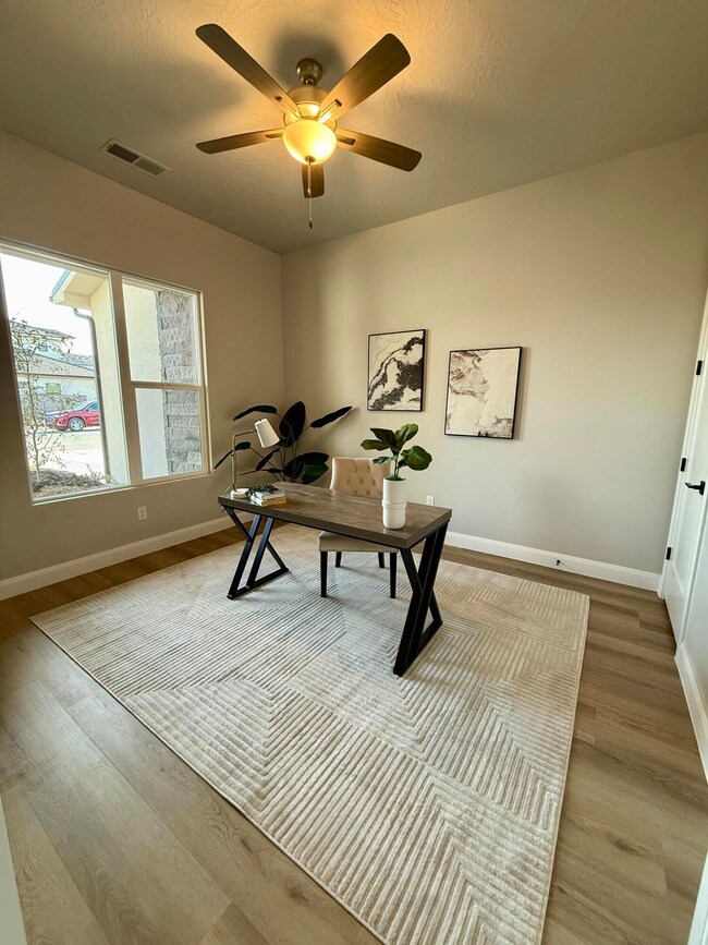 2848 Woodrow Ln, Washington, UT 84780 - photo 4