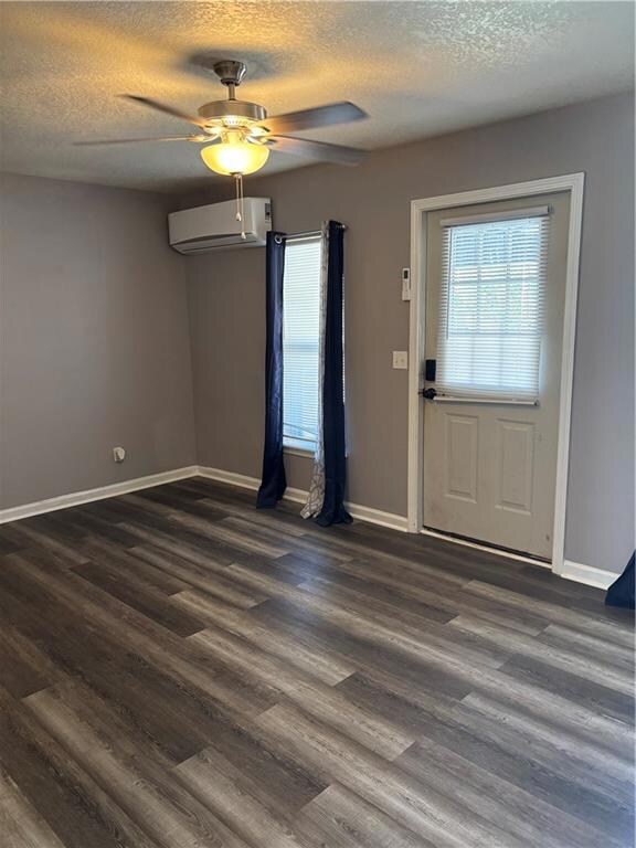 421 W 6th St, Baxter Springs, KS 66713 - photo 3