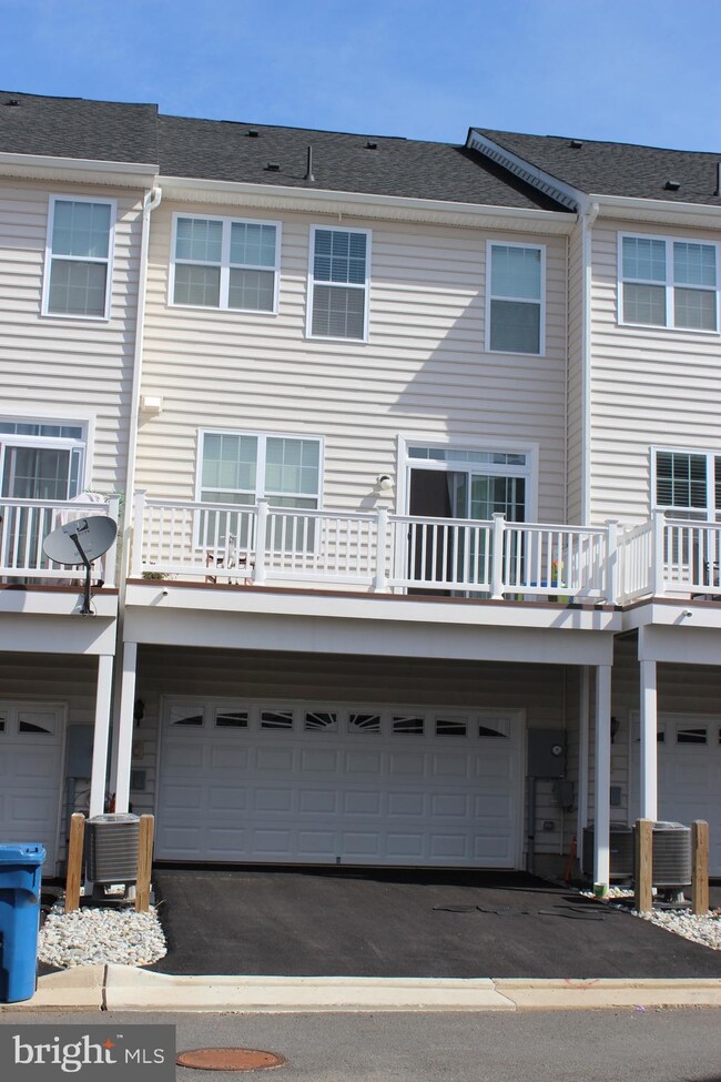 23328 Madison Heights Terrace, Ashburn, VA 20148 - photo 2