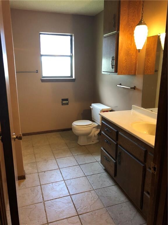 Main Bathroom
