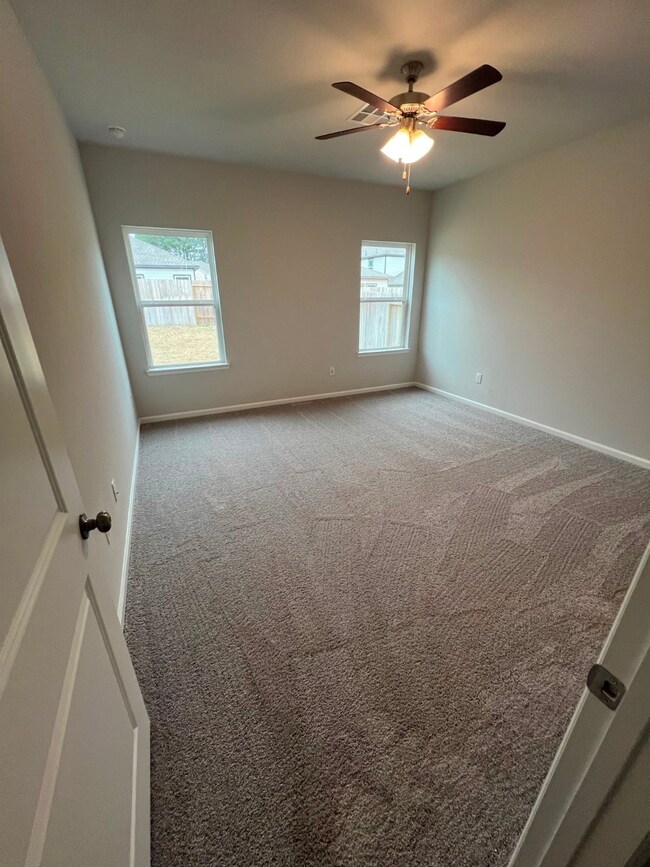 5812 Jade Crest Ct, Montgomery, TX 77316 - photo 3