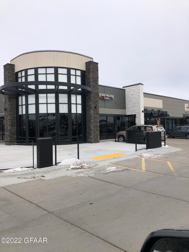 2650 32nd Ave S, Grand Forks, ND 58201 - photo 5