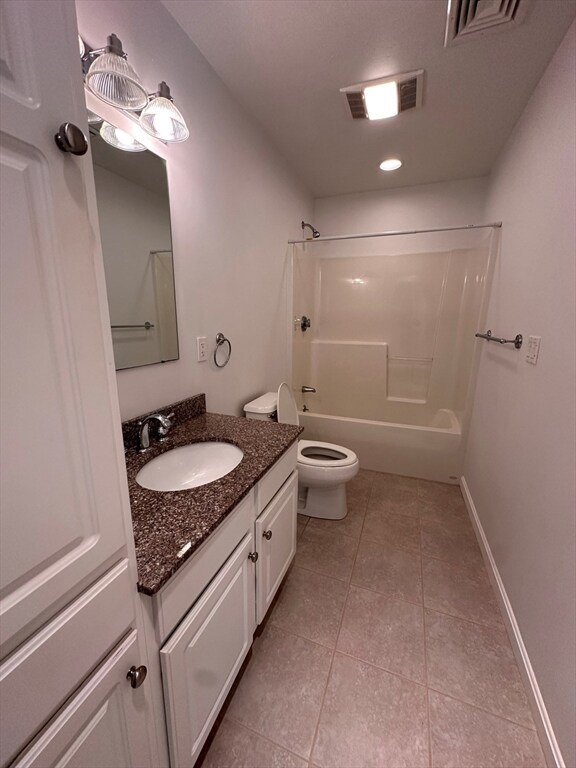 215 Longmeadow Rd unit 601, Taunton, MA 02780 - photo 4