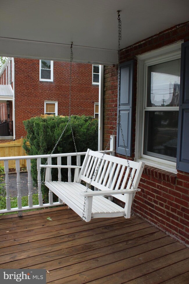 2705 Fort Dr, Alexandria, VA 22303 - photo 2