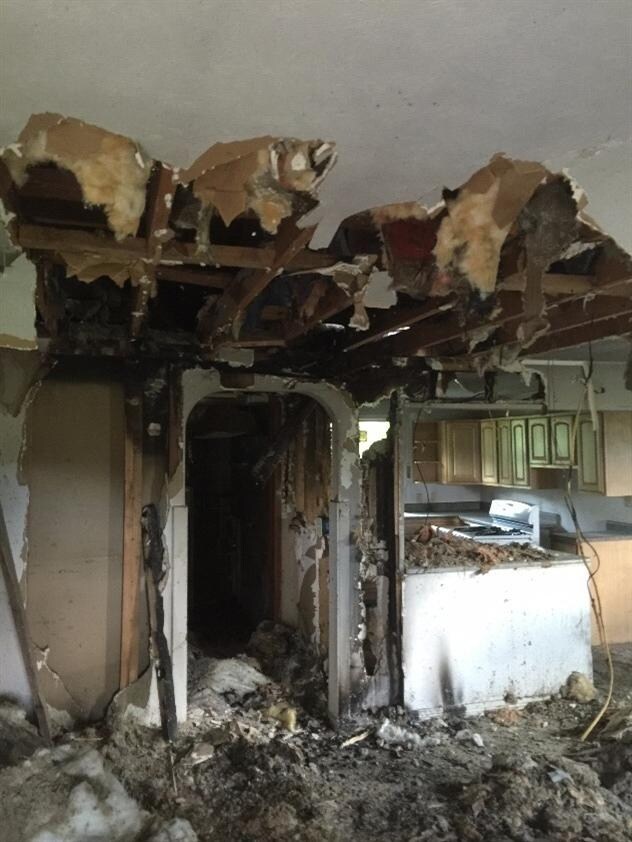 802 E Division Rd, La Porte, IN 46350 - photo 5