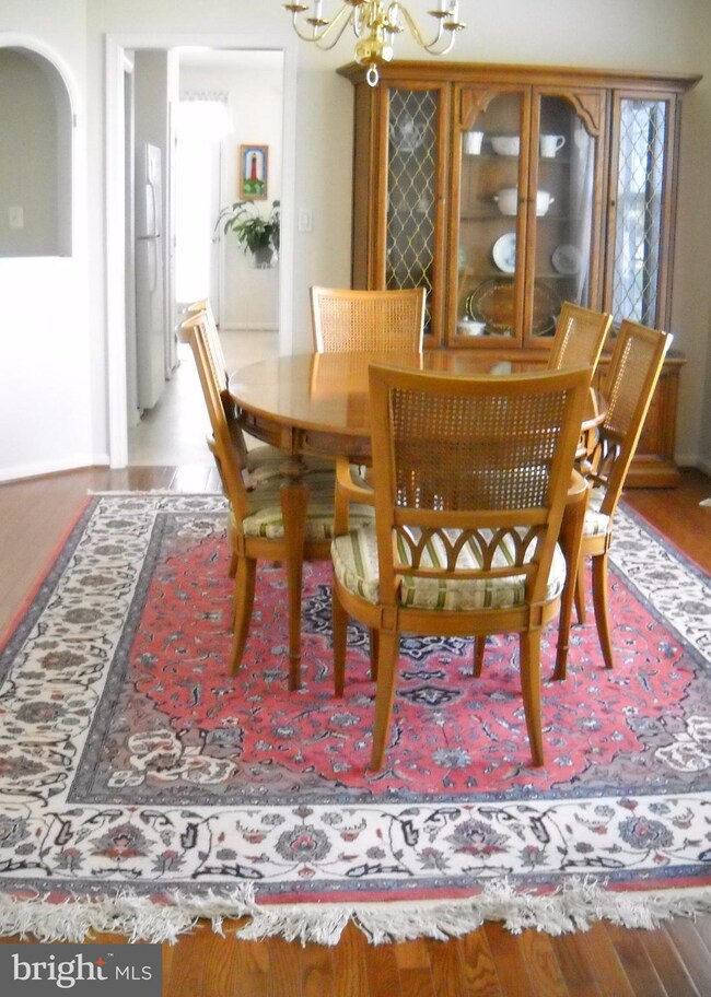 6808 Street Cry Ct, Gainesville, VA 20155 - photo 5