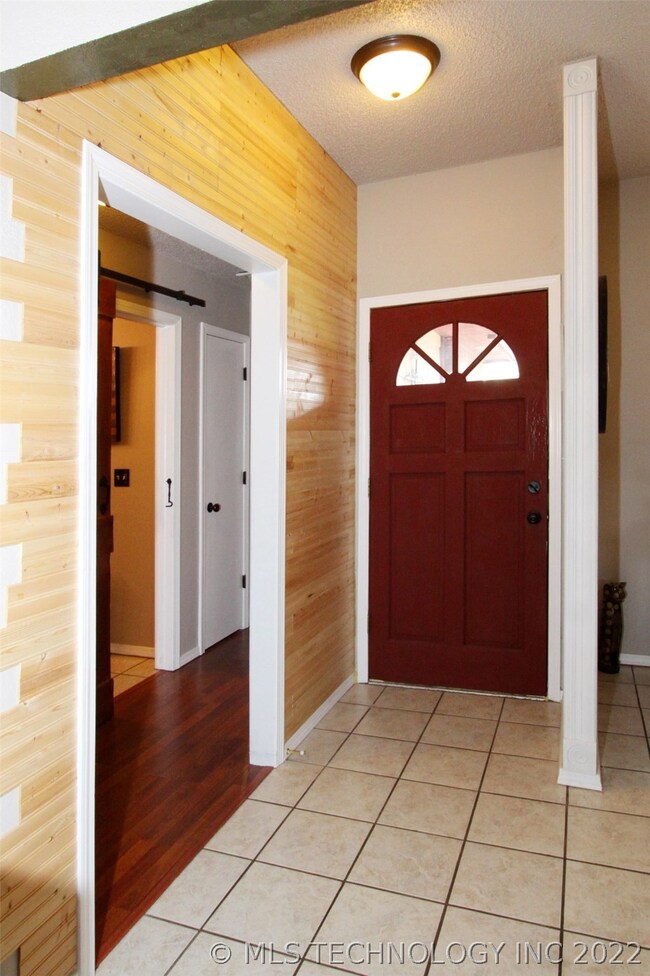 13797 S Oak Place, Glenpool, OK 74033 - photo 3