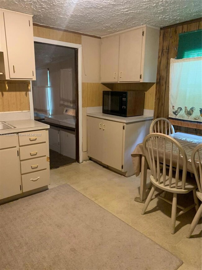 123 Bethune St, Lake Placid, FL 33852 - photo 7