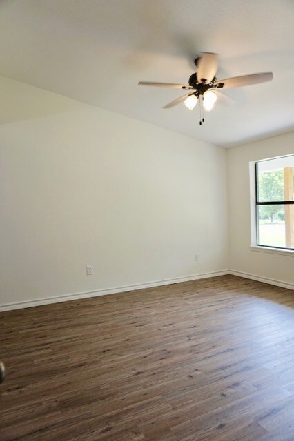 184 Stone Dr, Lufkin, TX 75904 - photo 3