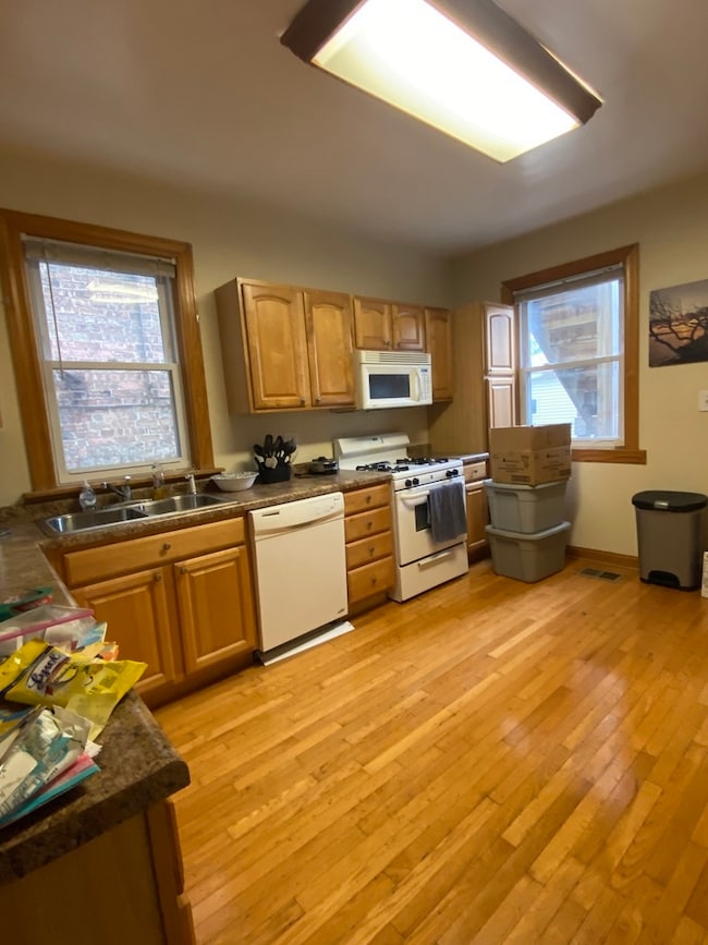 3441 N Ridgeway Ave unit 1, Chicago, IL 60618 - photo 5