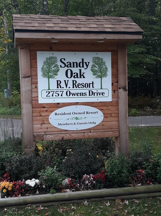 sandyoak sign