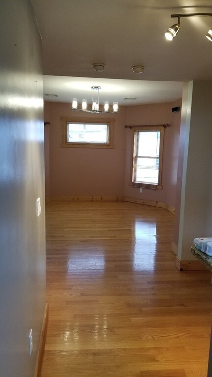 49 Newport St unit 1, Dorchester, MA 02125 - photo 5