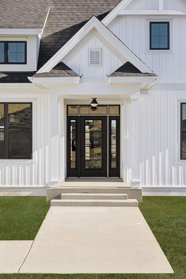 610 Field Point St, Roberts, WI 54023 - photo 5