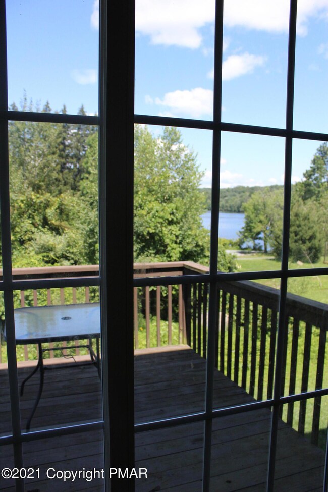 2204 Bowwood Ct, East Stroudsburg, PA 18301 - photo 7