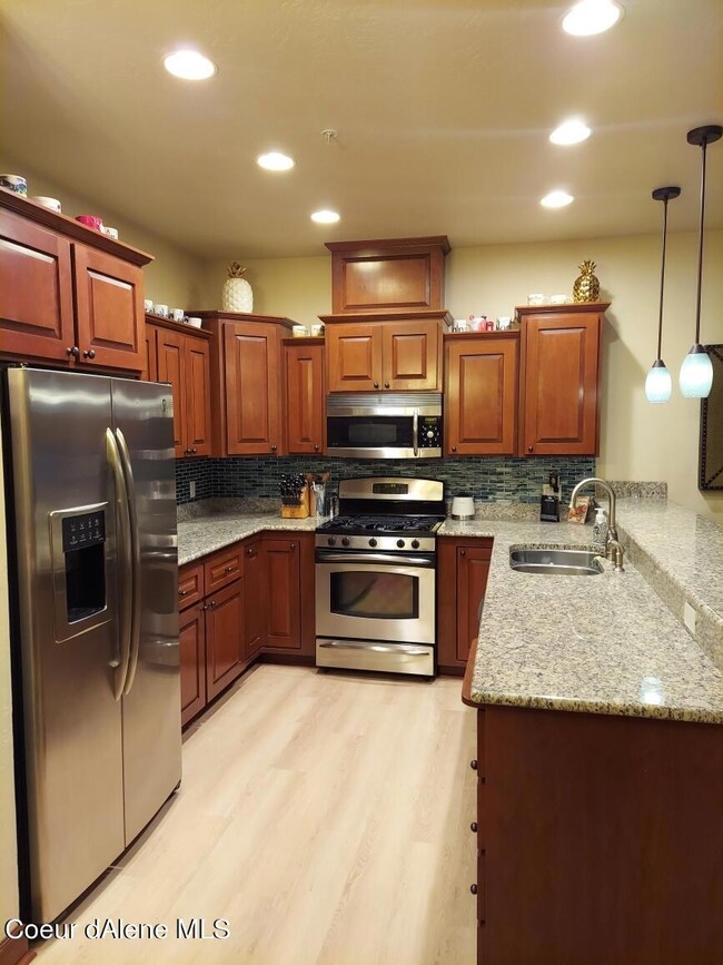 4449 Greenchain Loop unit 3, Coeur D'Alene, ID 83814 - photo 2