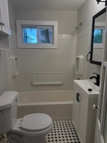 3 Oxford Place unit 1, Worcester, MA 01609 - photo 5