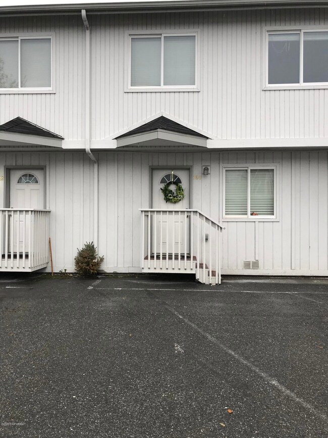 7410 Meadow St unit 8F, Anchorage, AK 99507 - photo 3