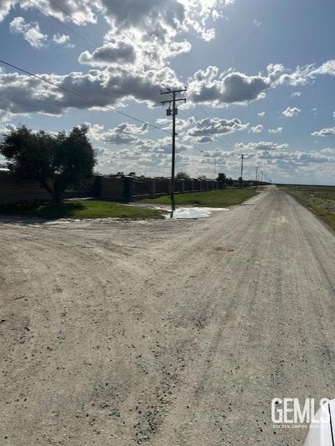 11675 Ave 24, Delano-T, CA 93215 - photo 3