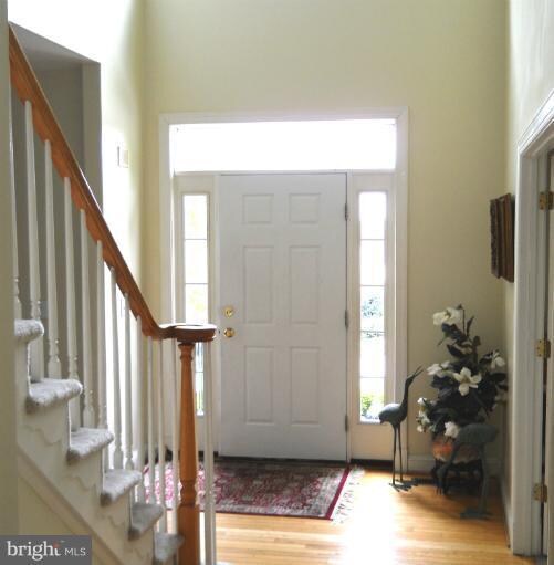 8705 Marburg Manor Dr, Lutherville Timonium, MD 21093 - photo 2