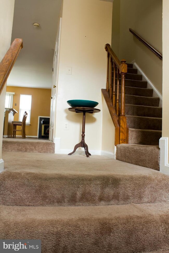 2710 Sweet Clover Ct, Silver Spring, MD 20904 - photo 2