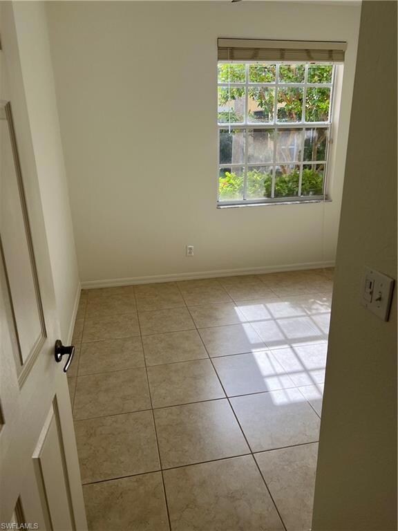 4690 Saint Croix Ln unit 418, Naples, FL 34109 - photo 4