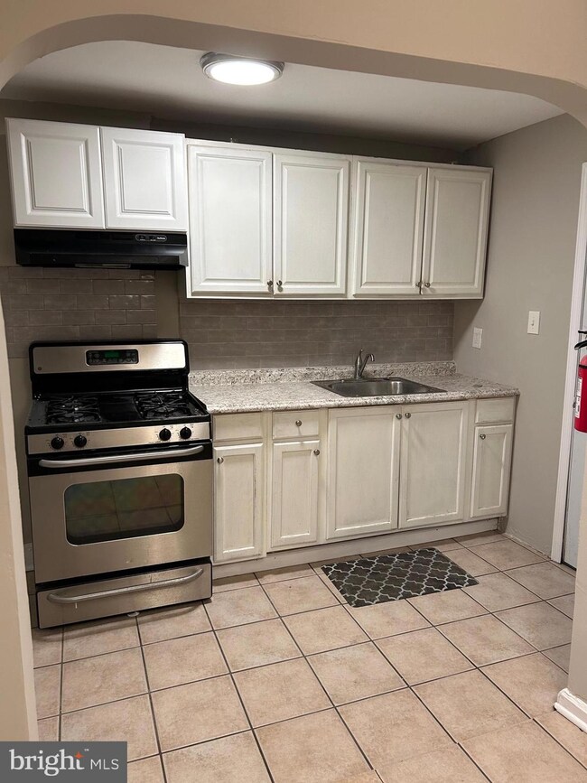 1537 Norris St, Camden, NJ 08104 - photo 6