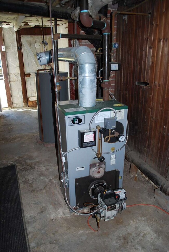 19 Oak St, Dover, NH 03820 - photo 5