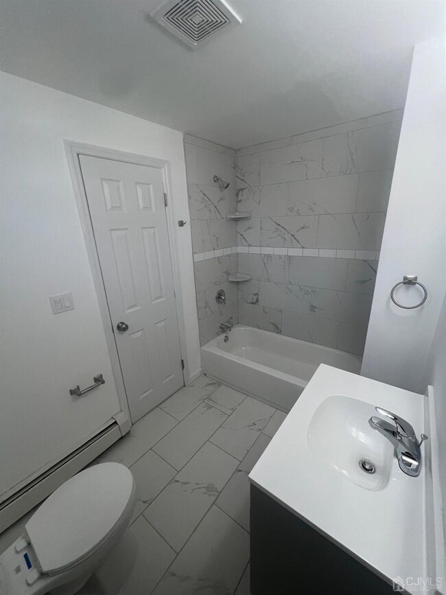 11 William St unit 1, Fords, NJ 08863 - photo 3