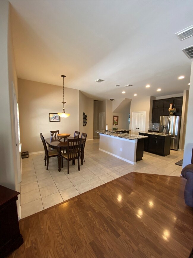 31827 Midlake Park, Conroe, TX 77385 - photo 4