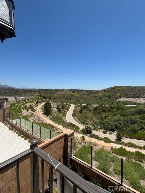 250 Canterbury, Irvine, CA 92618 - photo 7