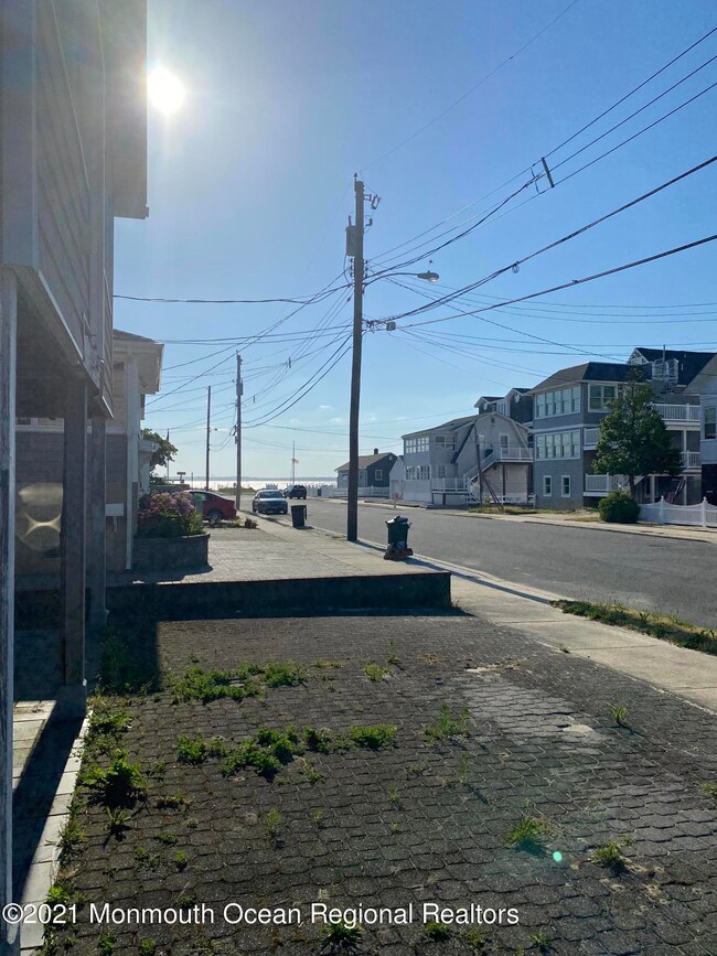 115 L St unit 17, Seaside Park, NJ 08752 - photo 6