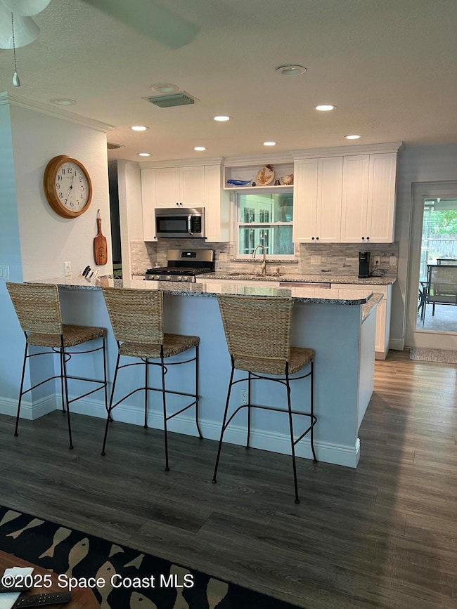 821 Hanover Ct, Rockledge, FL 32955 - photo 2