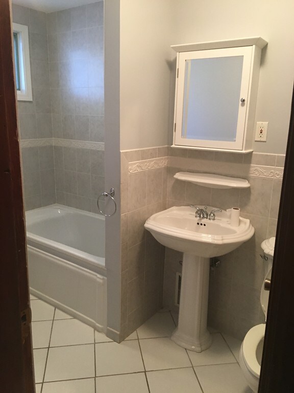 10 Heath St unit 2, Somerville, MA 02145 - photo 4