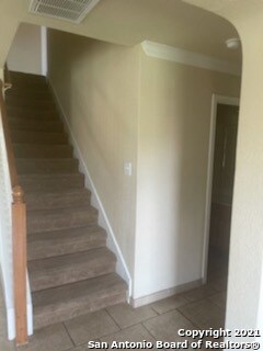 9702 Mustang Farm, San Antonio, TX 78254 - photo 2