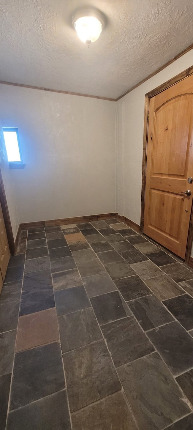 7306 Moline St unit B, Houston, TX 77087 - photo 5