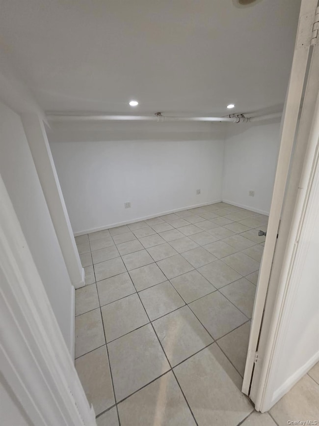 109-73 200th St, Jamaica, NY 11412 - photo 6