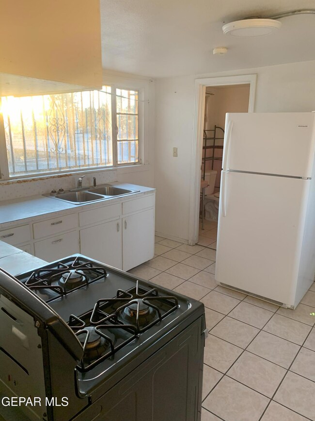 442 Duran Place, El Paso, TX NULL - photo 3