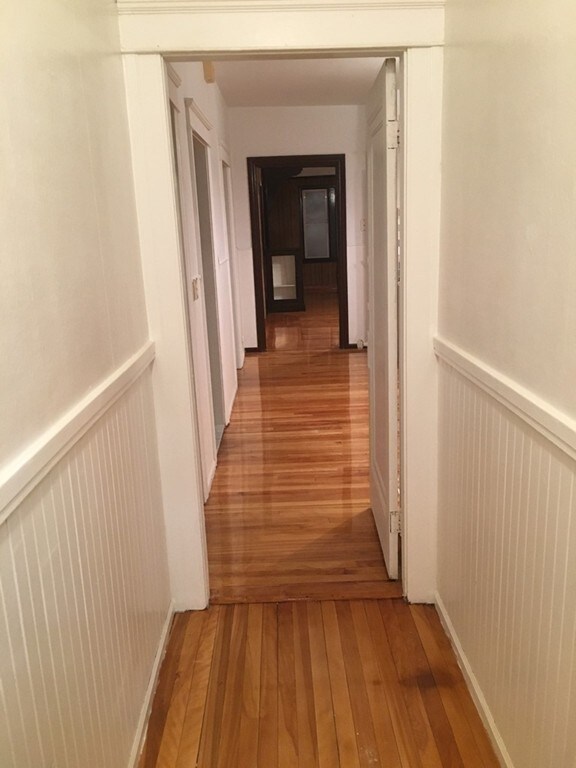 29 Bridgeport St unit 3, Worcester, MA 01604 - photo 5