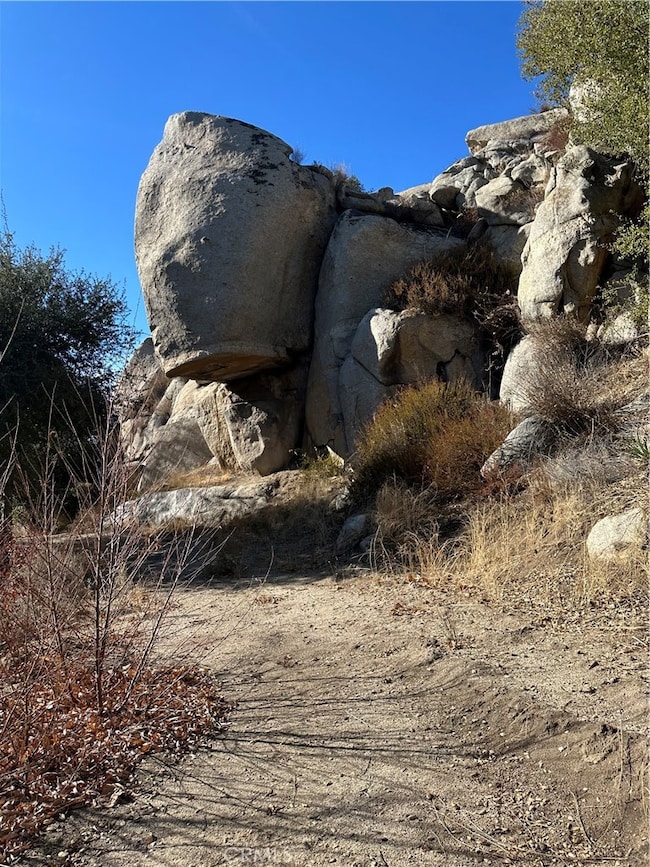 0 Avenida Sierra Rojo Rd unit SW25267240, Sage, CA 92544 - photo 7