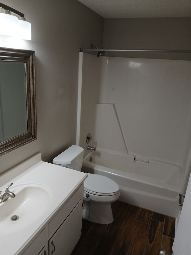 445 Cactus St, Tallahassee, FL 32304 - photo 5