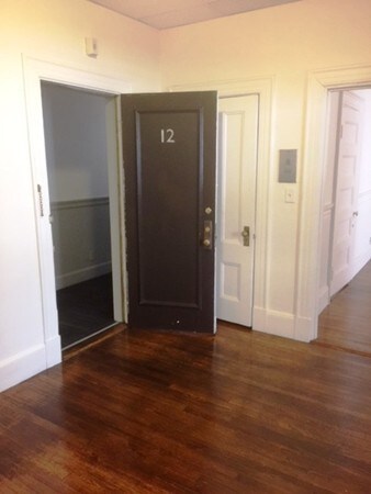 1010 Massachusetts Ave unit 12, Cambridge, MA 02138 - photo 5