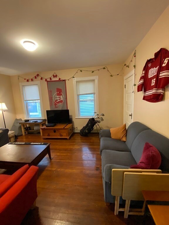 48 Middle St unit 1, Boston, MA 02127 - photo 2