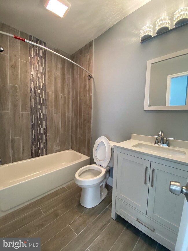 2926 Violet Ave, Baltimore, MD 21215 - photo 6