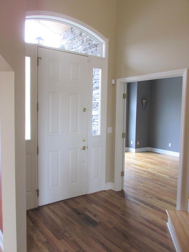 218 Mountain Laurel Rd, Daniels, WV 25832 - photo 5