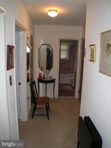 6714 Collinsdale Rd, Parkville, MD 21234 - photo 3