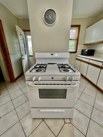 137 North St unit 1, Somerville, MA 02144 - photo 5