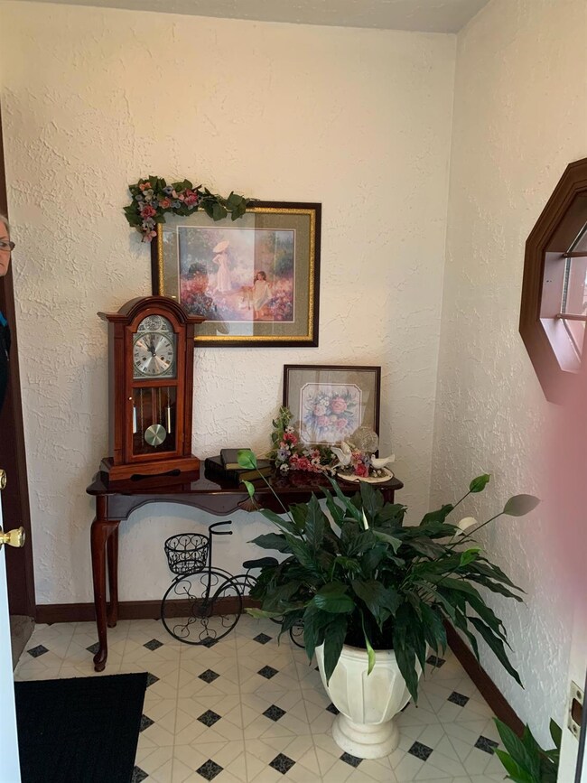 202 W Fairground Ave, Osgood, IN 47037 - photo 5