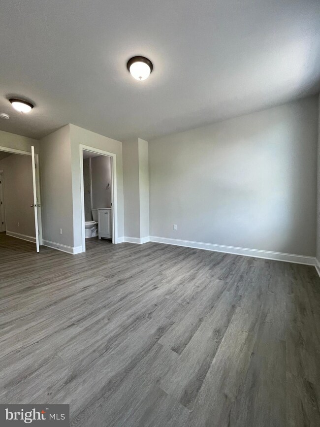 1551 Abbotston St, Baltimore, MD 21218 - photo 6