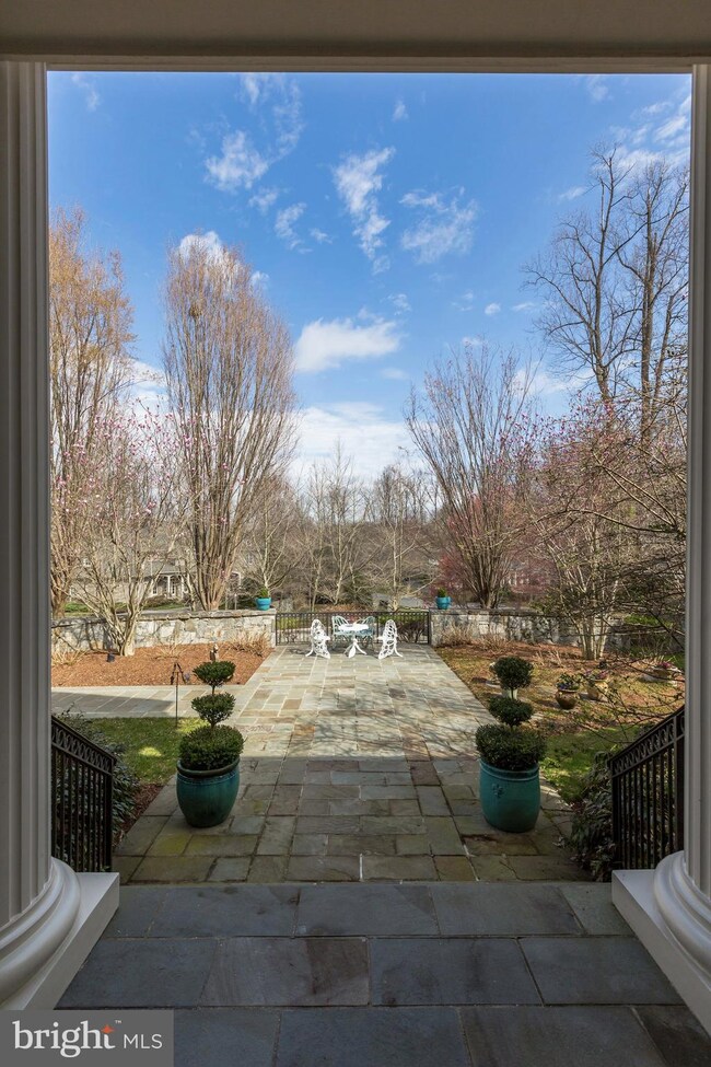unlisted-address, McLean, VA 22102 - photo 5